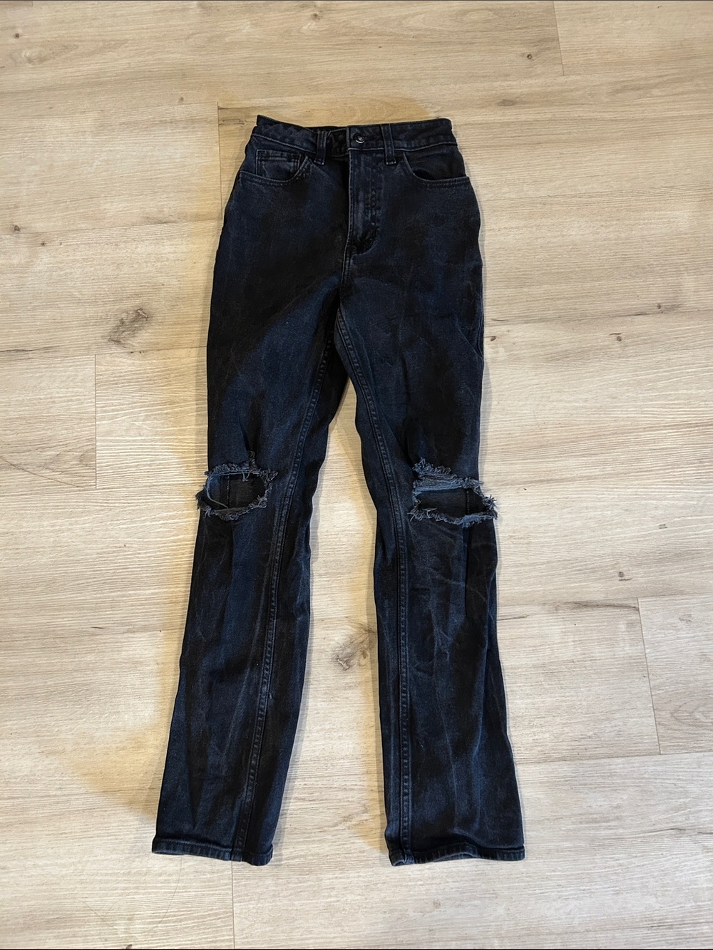 Hollister Black Straight-Leg Ripped Knee Jeans Size 24
